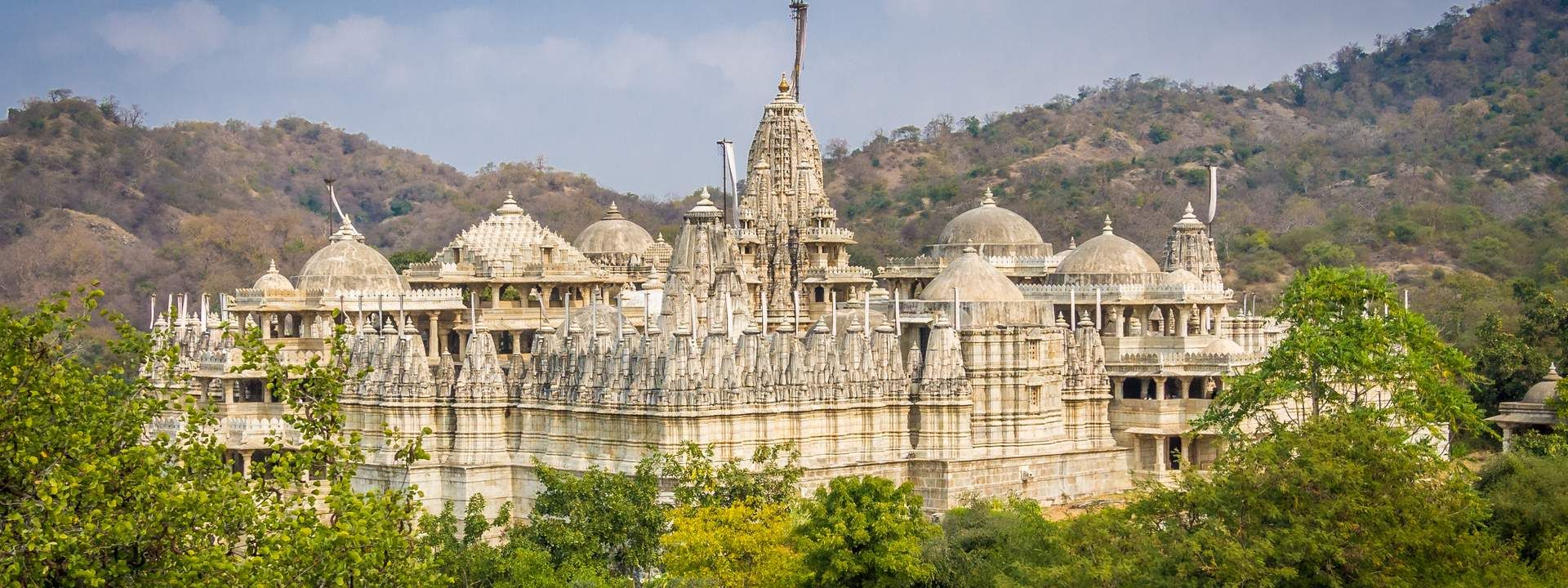 Udaipir Ranakpur Jain Temple Day Tour