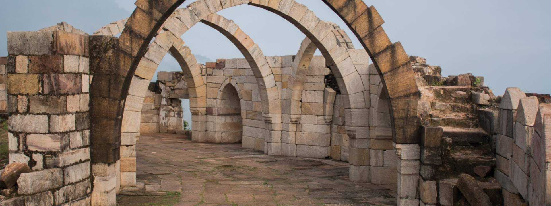 Vadodara, Pavagadh, and Champaner Day Trip from Ahmedabad