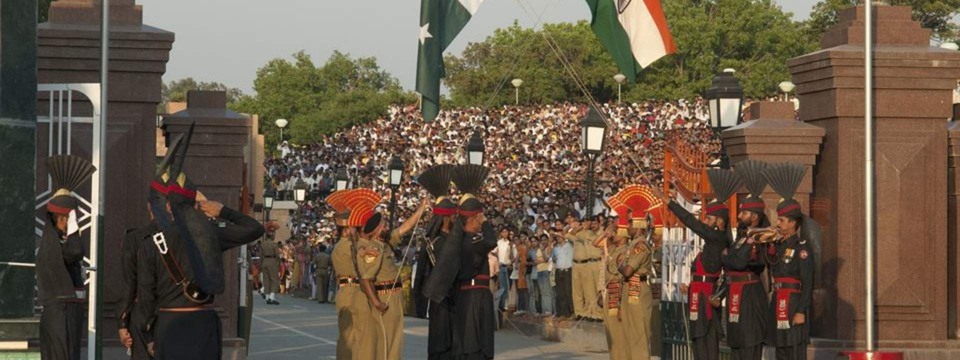 Wagah Beating Retreat Border Ceremony (with Dinner) in Amritsar