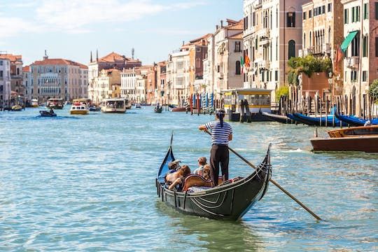Accademia private gondola tour