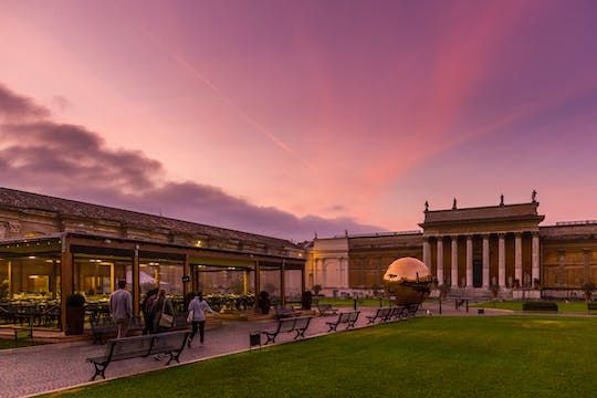 Vatican Museums, Sistine Chapel, St. Peter's Basilica tour and breakfast