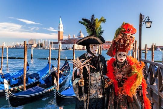 Venice Carnival mask workshop