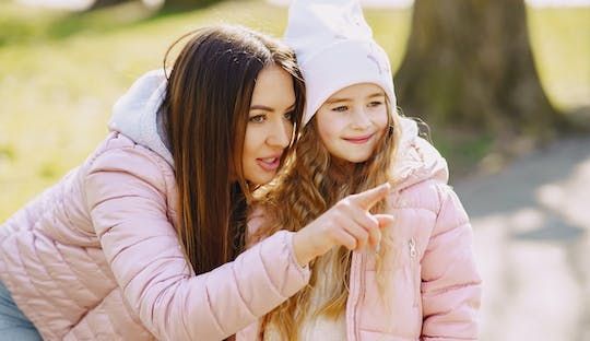 Family walking tour in Utrecht with a guide