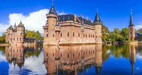 Private day trip to the Dutch castles from Amsterdam