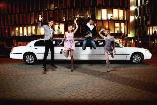 Warsaw nightlife tour by private limo