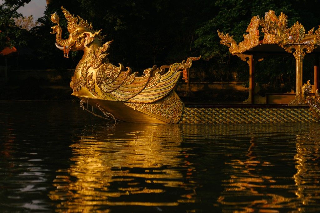 The Dibba Yana Chitta Dinner Cruise | Anantara Chiang Mai Resort
