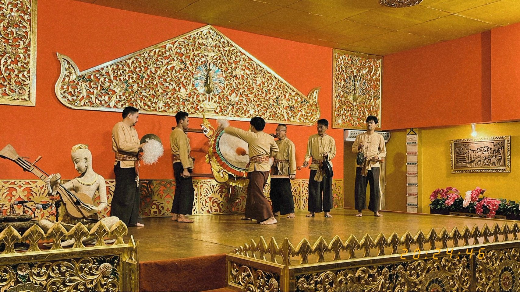 Sib Song Panna Kantoke I Chiangmai