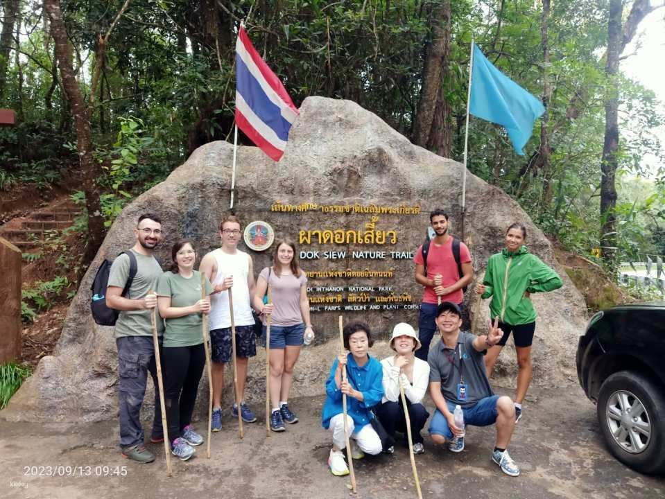 Doi Inthanon National Park with Fantastic 2hr trekking