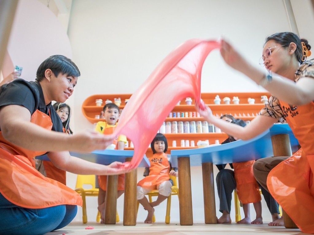 SLIMEVILLE SUKHUMVIT49 (Valid for 90 days)
