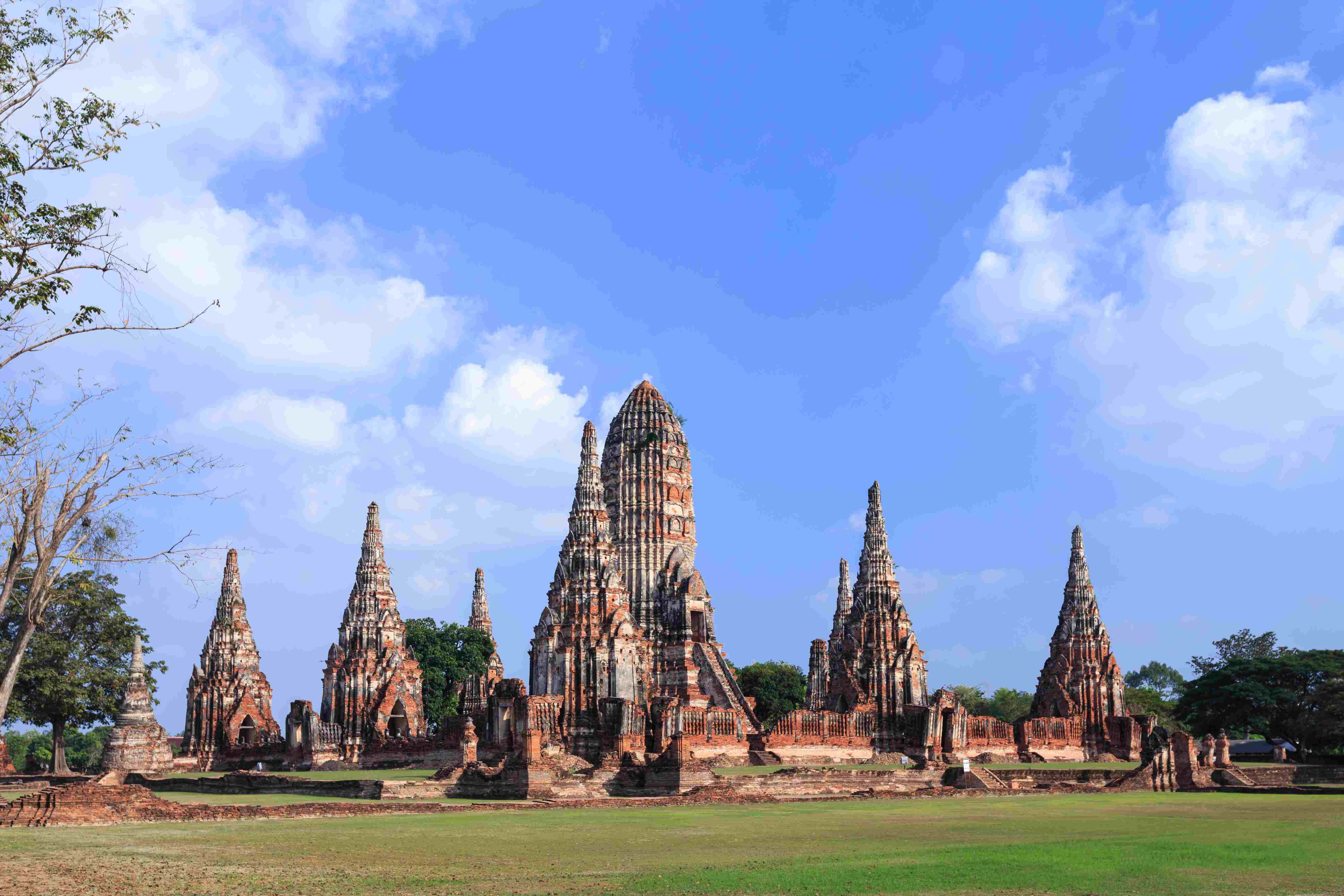 ทัวร์เมืองเก่าอยุธยาและวัดดัง 1 วัน พร้อมบริการรับ-ส่งจากกรุงเทพฯ
