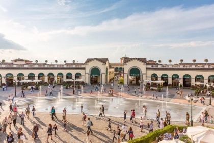 Serravalle Designer Outlet: Roundtrip