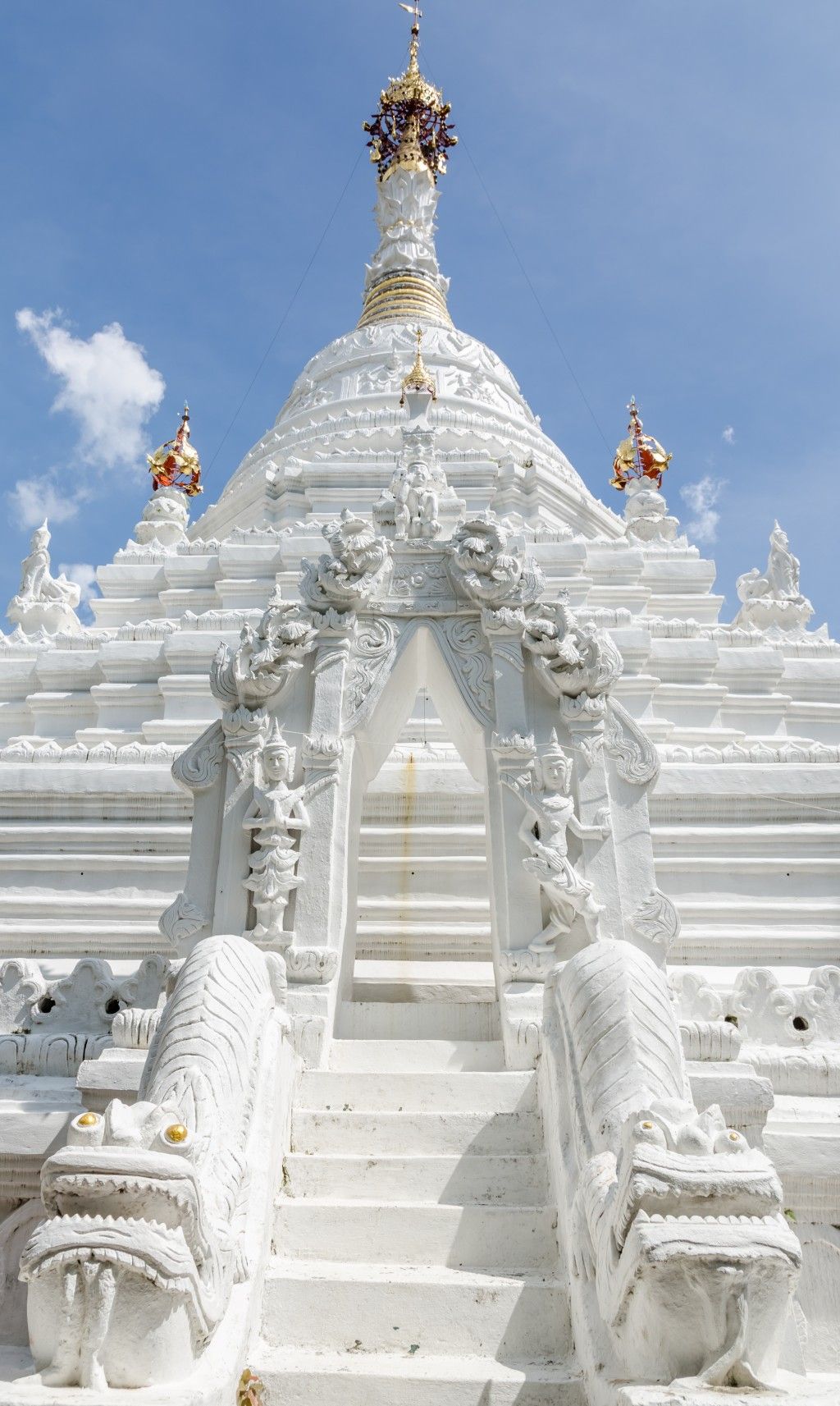 Wat Mahawan, Doi Kham & Doi Suthep Temples Tour (Transfer)