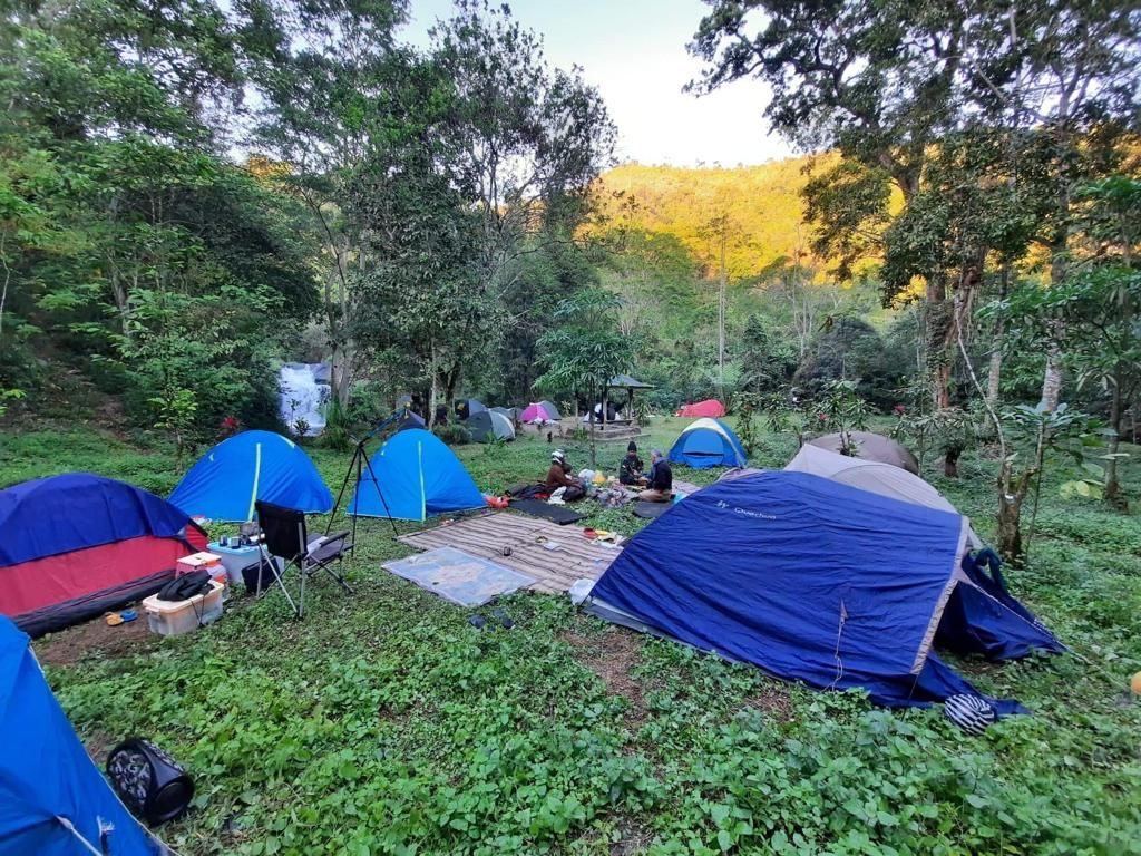 Sambangan Jungle Camp