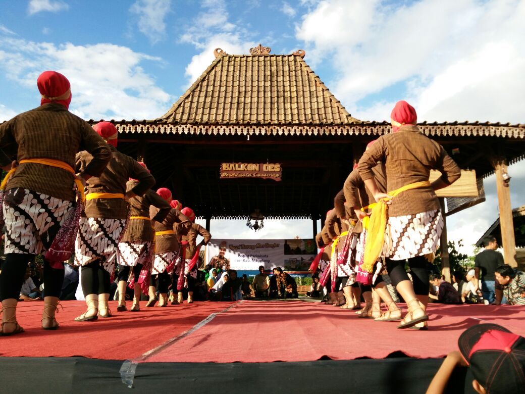 Tradisional Dance