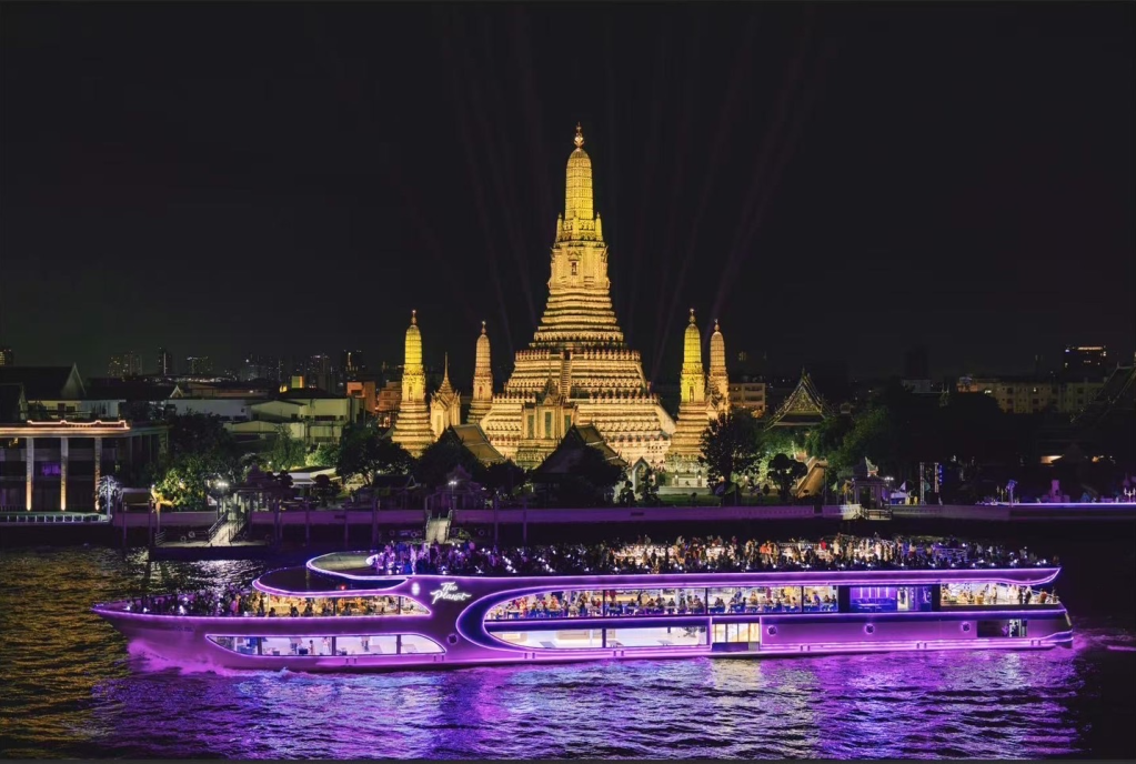 ล่องเรือดินเนอร์เดอะแพลเน็ต กรุงเทพฯ