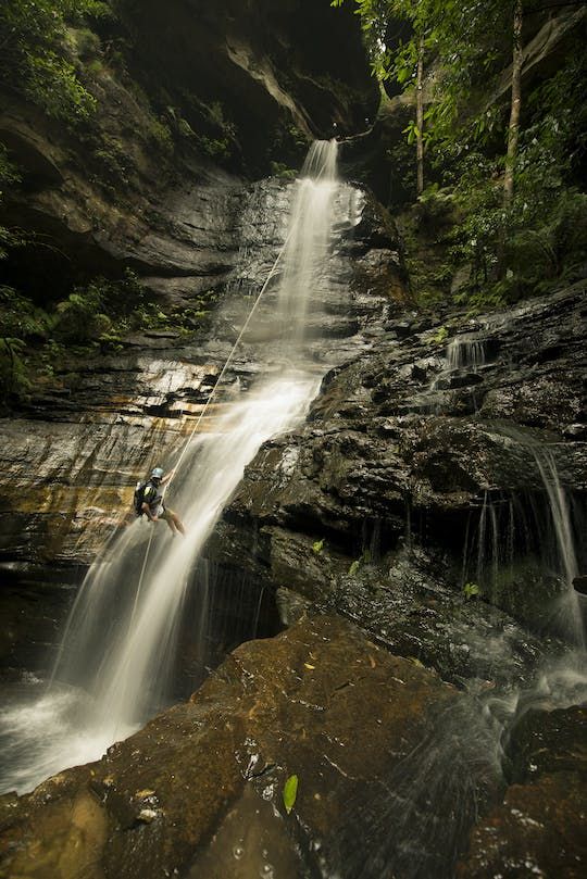 Abseiling and canyoning adventure at Blue Mountains