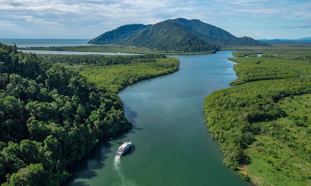 ทัวร์ล่องเรือชมแนวปะการังหมู่เกาะแฟรงก์แลนด์แบบรวมทุกอย่าง