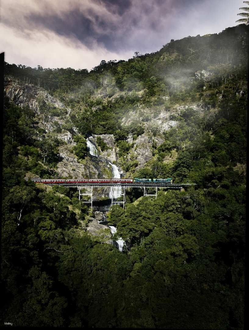 ทัวร์หนึ่งวันคูรันดา - นั่งรถไฟขึ้น & กระเช้าลอยฟ้าลง พร้อมรถรับส่งจากแครนส์ | ควีนส์แลนด์