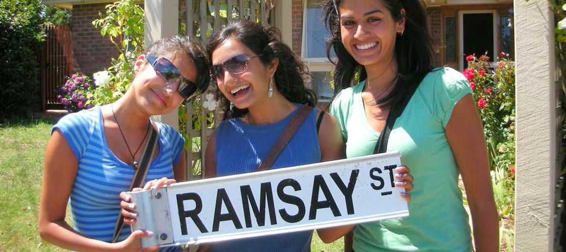 Melbourne Neighbours Tour