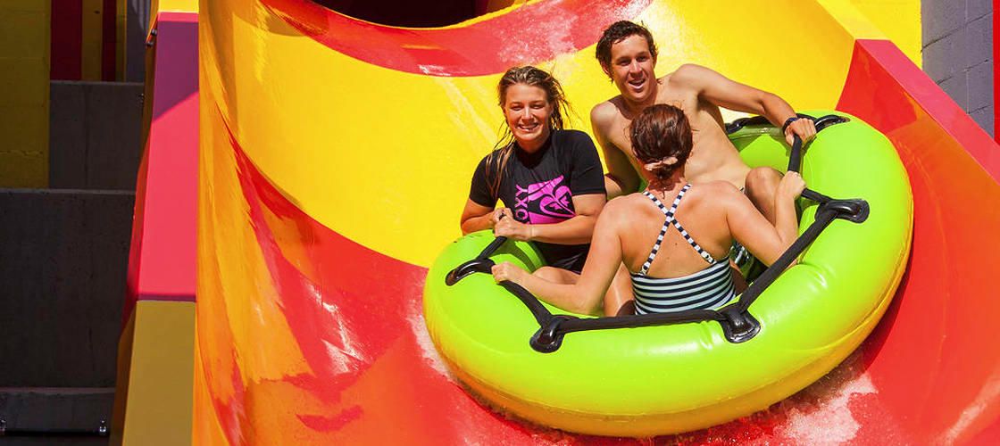 Movie World and Paradise Country Package