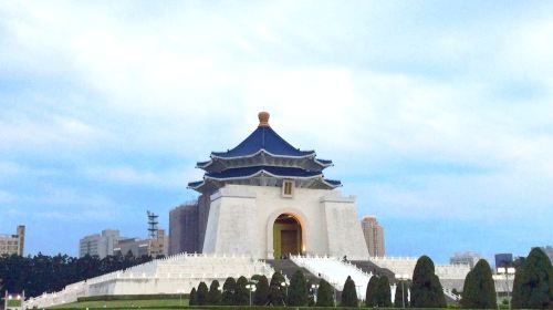 ทัวร์เมืองไทเปพร้อมเยือนพิพิธภัณฑ์พระราชวังไทเป