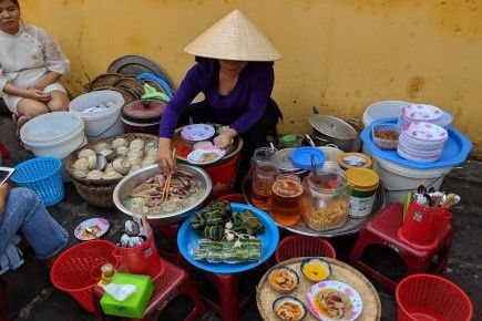 Hoi An Sidewalk Food Tour