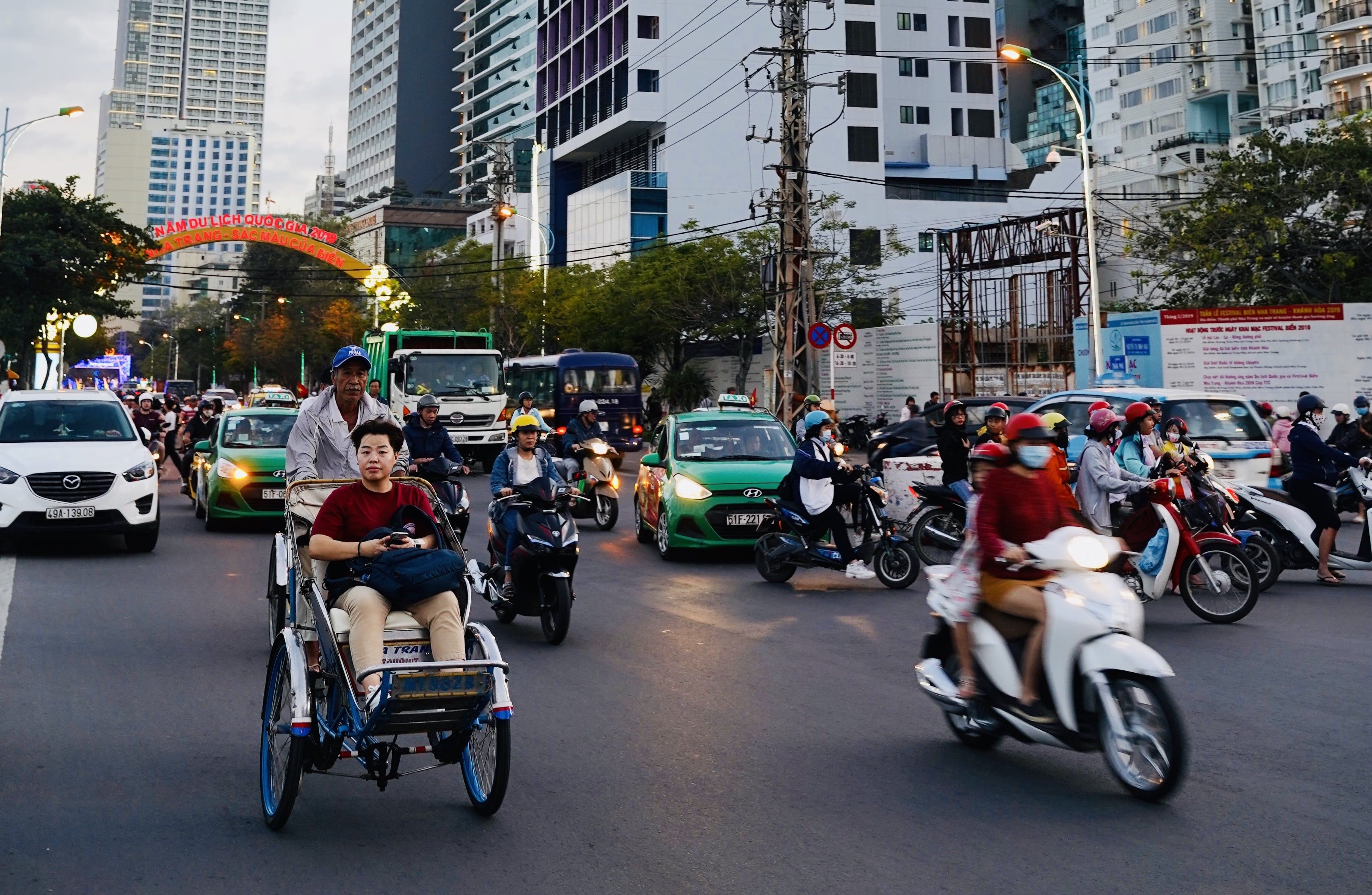 Nha Trang Cuisine Experience on Cyclo