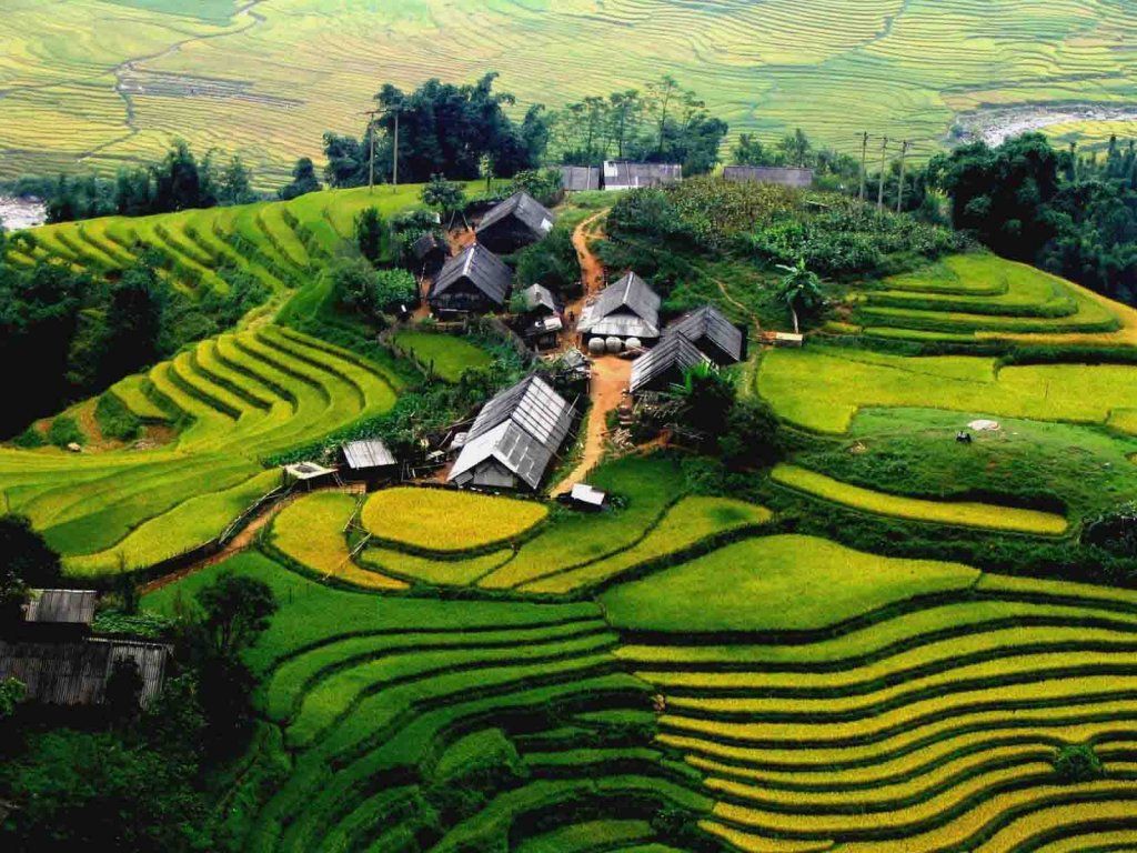 Sapa 2D1N by Bus and Staying 3* Hotel