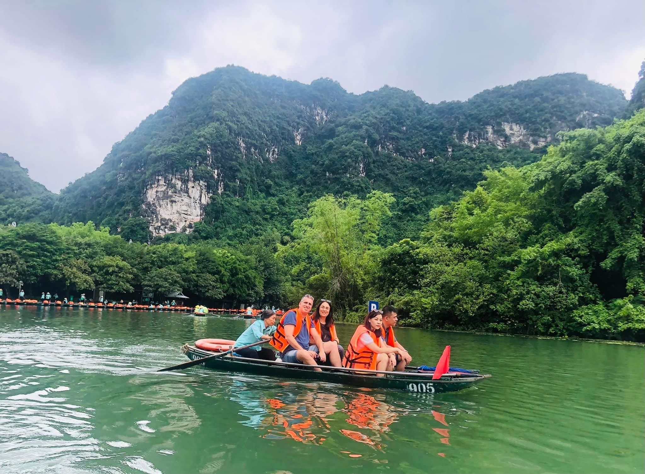 Tam Chuc - Trang An Day Tour