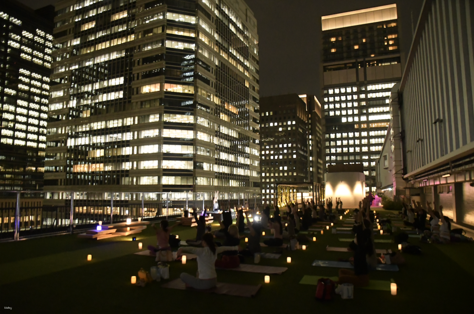 Marunouchi Yoga Online Reservation (Tokyo)